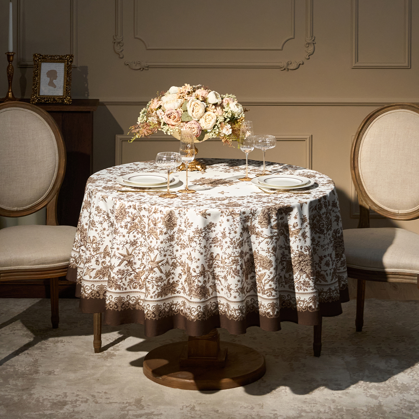 СКАТЕРТЬ КРУГЛАЯ 