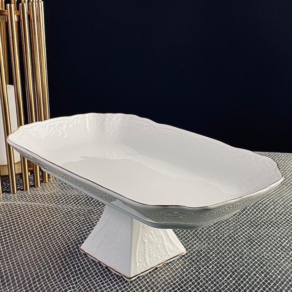 226-184 Прямоугольное блюдо 30см на ножке MARIA GOLD в под.уп.(х12)Фарфор 226-184 Прямоугольное блюдо 30см на ножке MARIA GOLD в под.уп.(х12)Фарфор