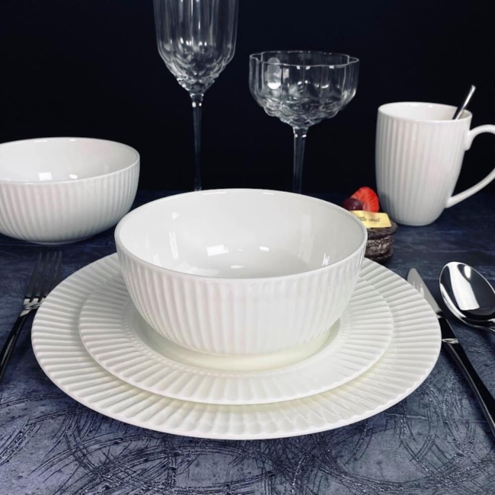 305-332 Обеденный сервиз 24пр. в под.уп.(х1)Фарфор