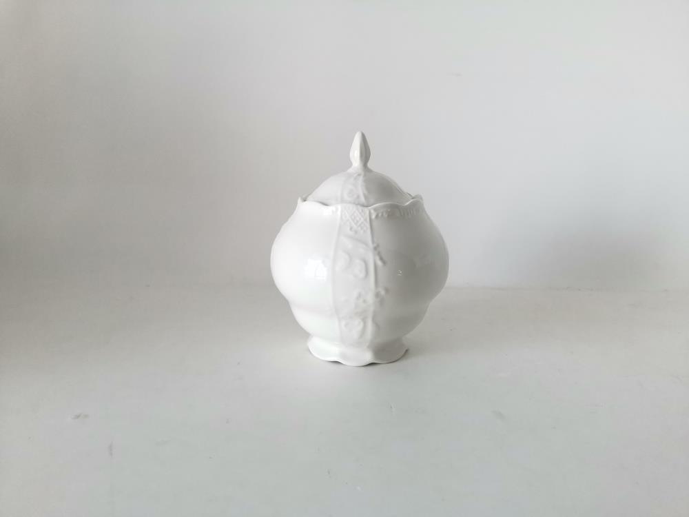 Вензель Сахарница 300мл  фарфор кратно 1