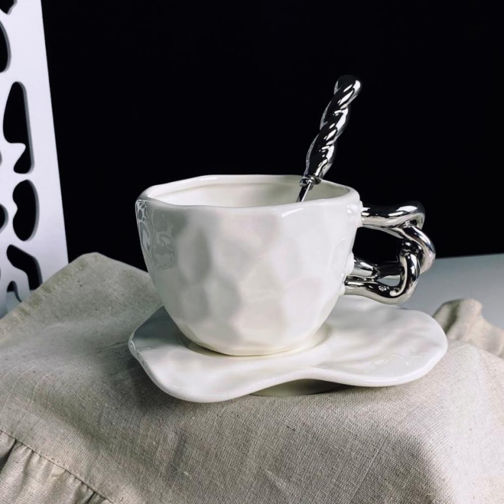 163-082 Чашка 280мл с блюдцем и ложкой в под.уп.(х24)