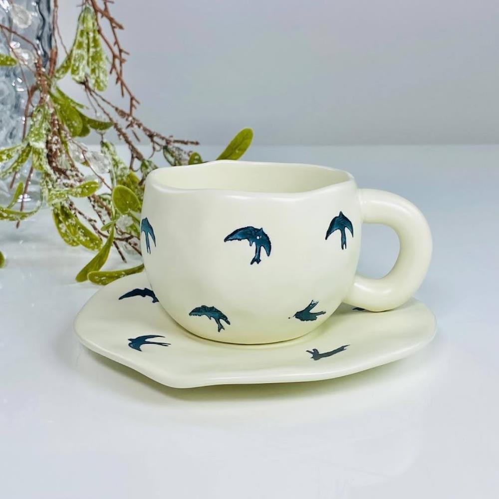 164-068 Чашка 300мл с блюдцем в под.уп.(х24)Фарфор