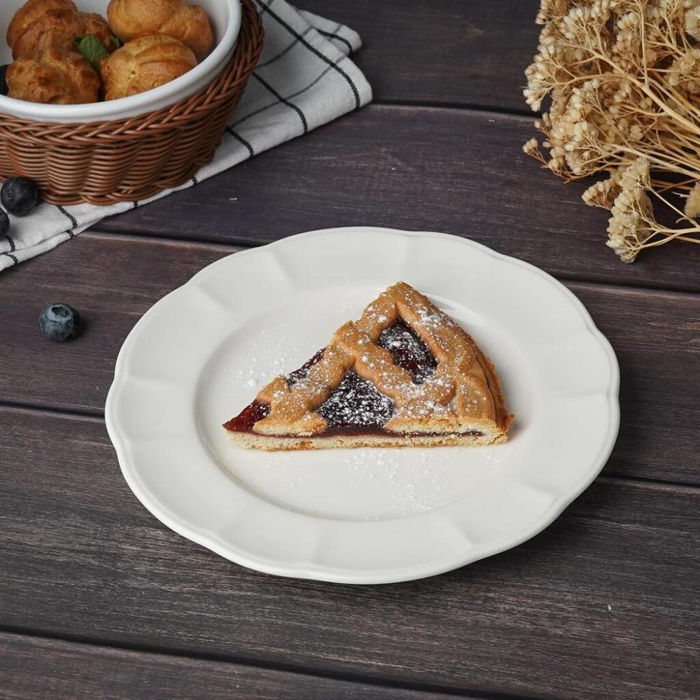 Retro Ritz & Bella-White Тарелка 21 см, фарфор 