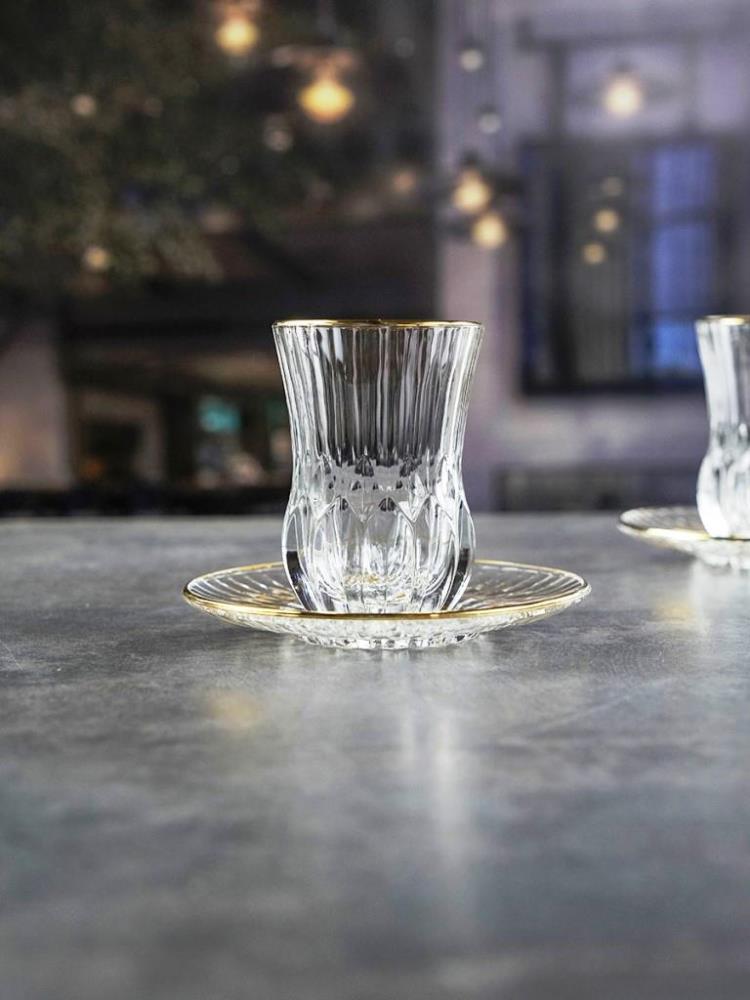 ADAGIO RCR Набор армудов 140 мл. (2 армуда+ 2 блюдца) золото