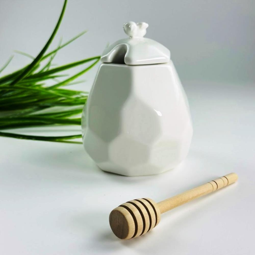 235-040 Банка для мёда 470мл TROPICAL в под.уп.(х24)Фарфор 235-040 Банка для мёда 470мл TROPICAL в под.уп.(х24)Фарфор