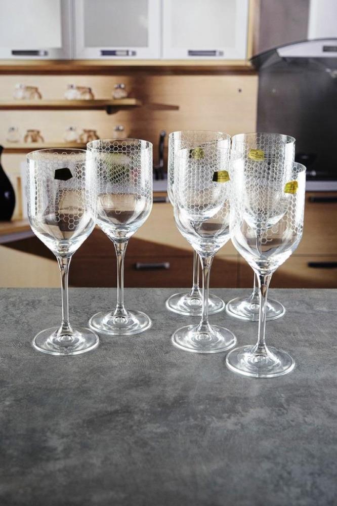 Набор бокалов для вина 330 мл Соты (6 шт) Набор бокалов для вина 330 мл Соты (6 шт)