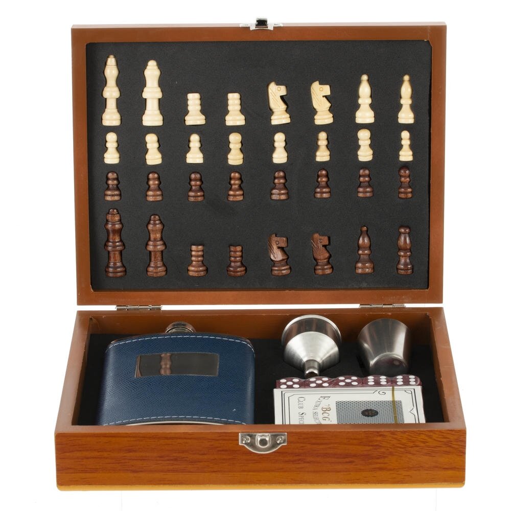 Набор подарочный (фляжка 220 мл, шахматы, покер карты, игр. кости, воронка, стопка 30 мл), L24 W19 H Набор подарочный (фляжка 220 мл, шахматы, покер карты, игр. кости, воронка, стопка 30 мл), L24 W19 H